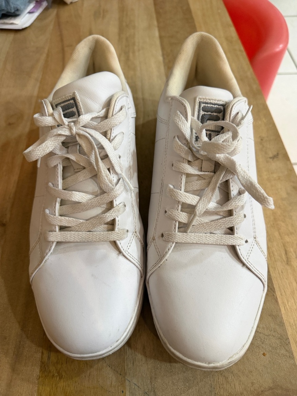 Fila White Cream Low-Top Sneakers